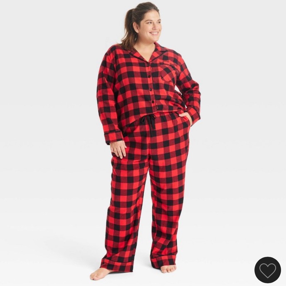 Wondershop Plaid Pajama set
